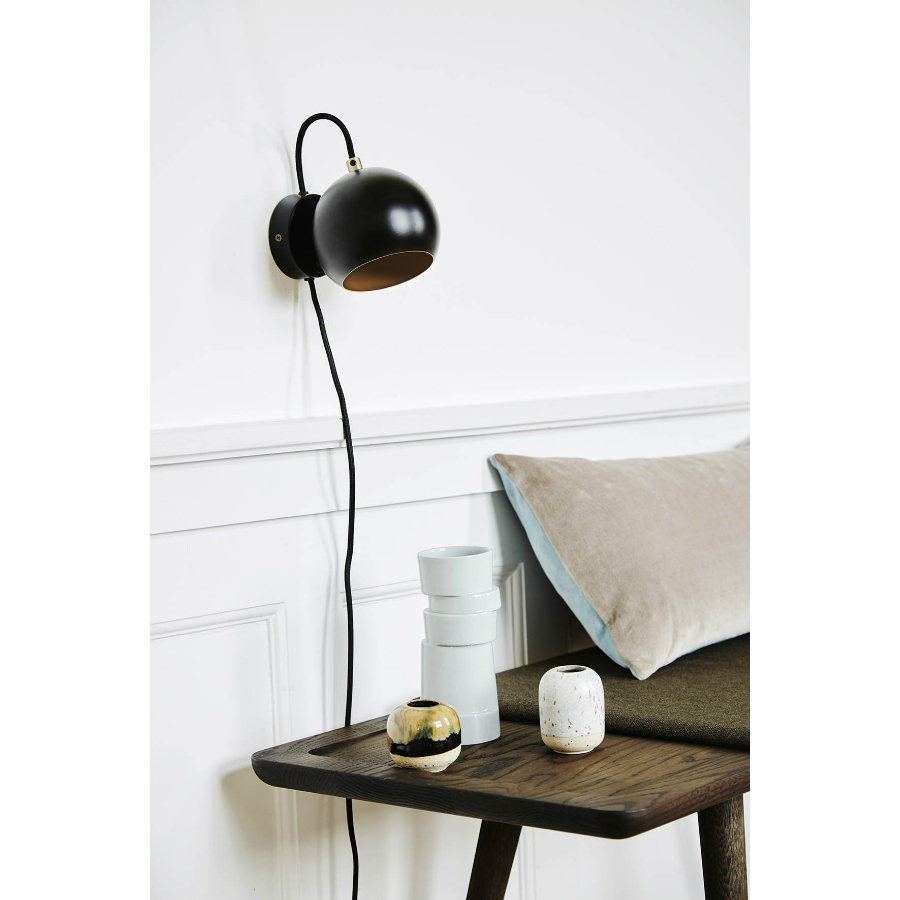 Лампа настенная Ball Anniversary, черная Frandsen 435565011 - Вид №1