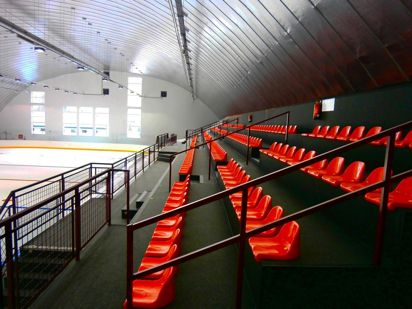 3.20.850B Рулонное резиновое покрытие Alegria Black  - Вид №9