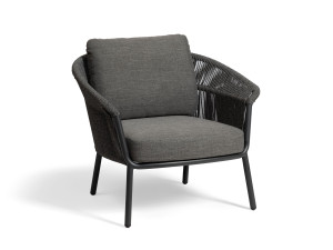 Веревочное кресло на открытом воздухе