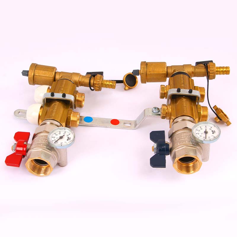 Коллекторная группа с кронштейнами, регулировочными и термостатическими вентилями TIEMME 1"x3/4"ЕК 2 выхода 3870046 - Вид №1