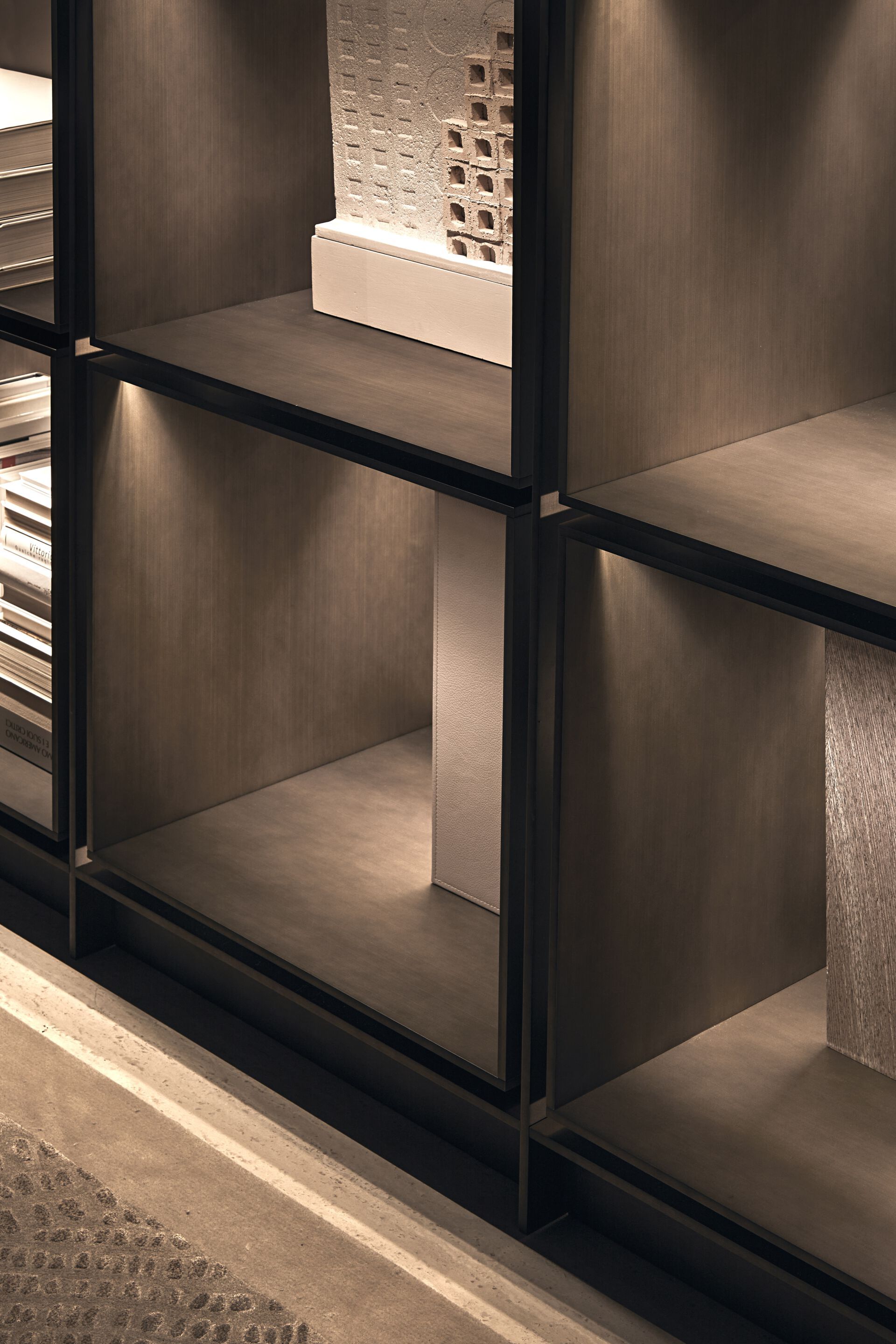 Модульный алюминиевый книжный шкаф с освещением Visionnaire C-SQUARE ARCH-00102125 - Вид №11