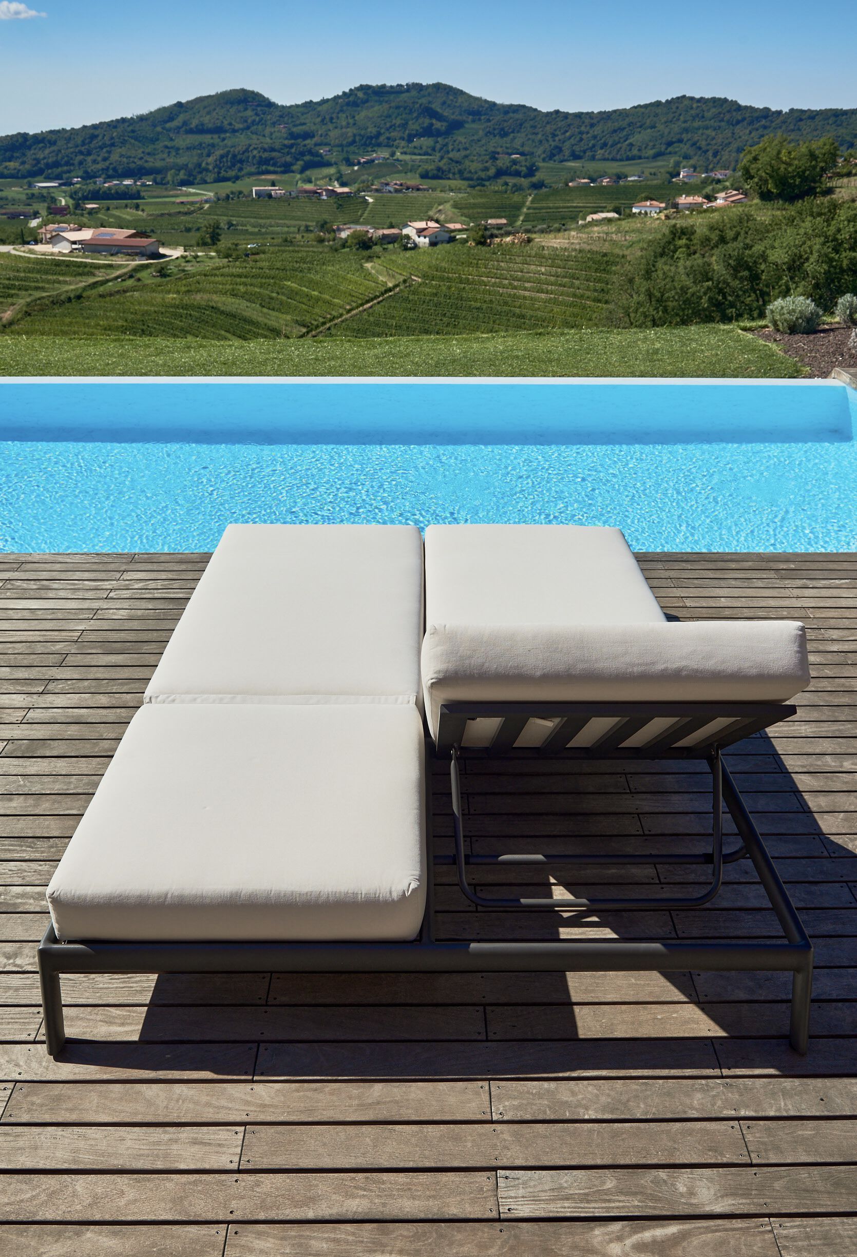 Шезлонг с двуспальной кроватью в Sunbrella® DRIGANI INFINITY ARCH-00034660 - Вид №2