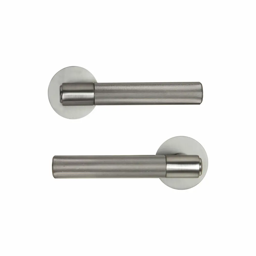 Дверная ручка на розетке KREAFORTA Норбо без запирания цвет хром STLM-2208927 - Вид №2