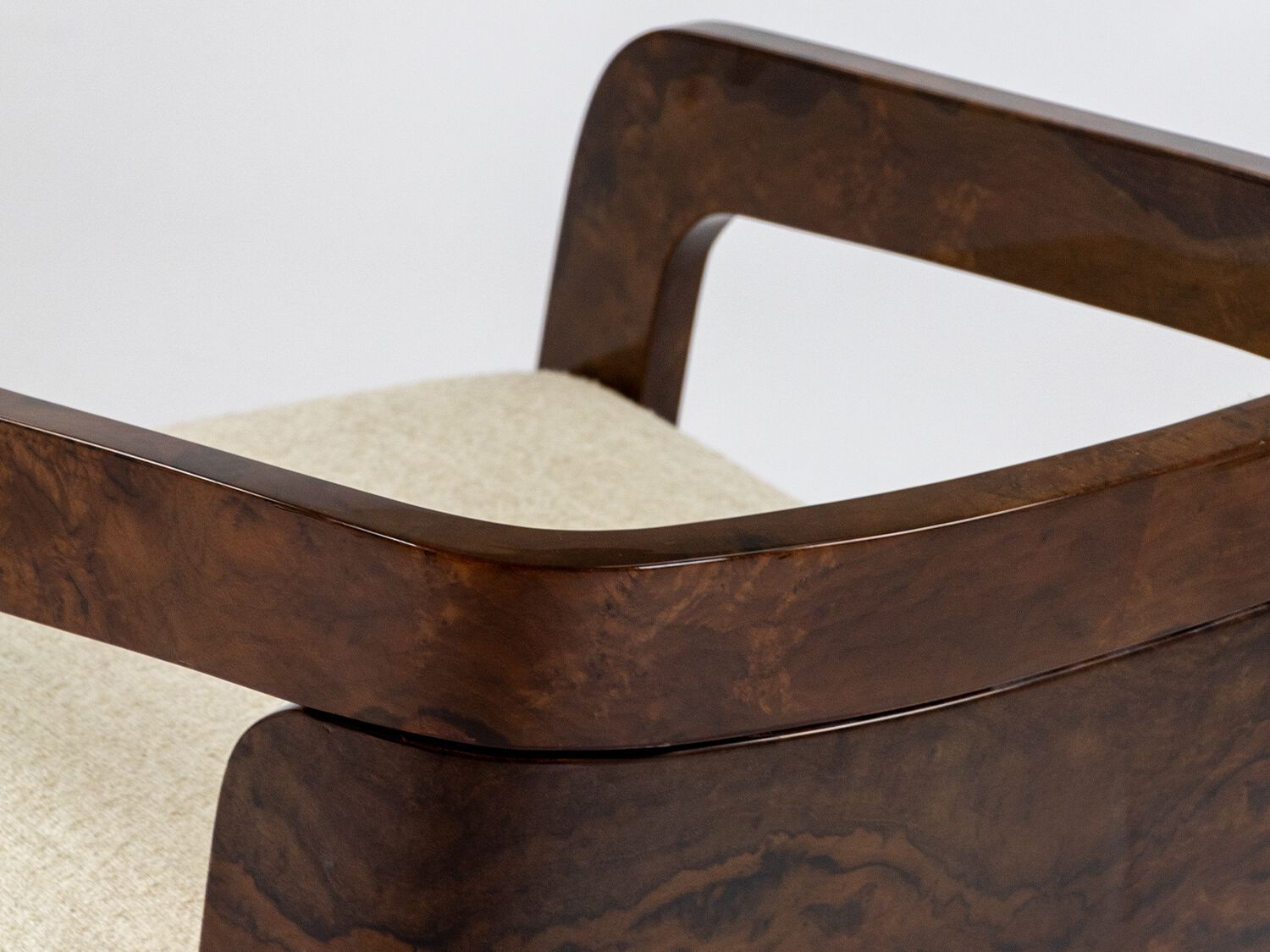 Тканевое кресло с подлокотниками JOSÉ LEITE DE CASTRO ENZO ARCH-00025705 - Вид №2