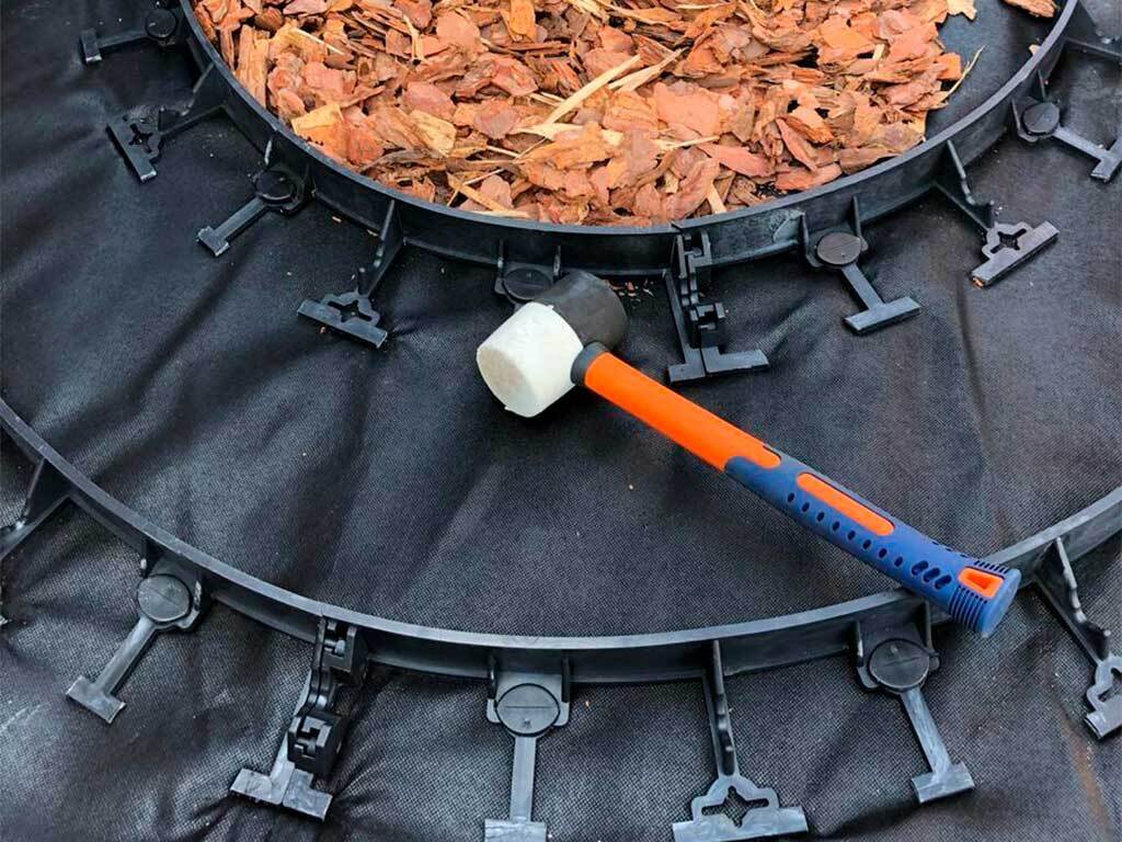 Пластиковый бордюр 45 мм, длина 1 м, зелёный ГеоПластБорд GPBST-33 - Вид №11