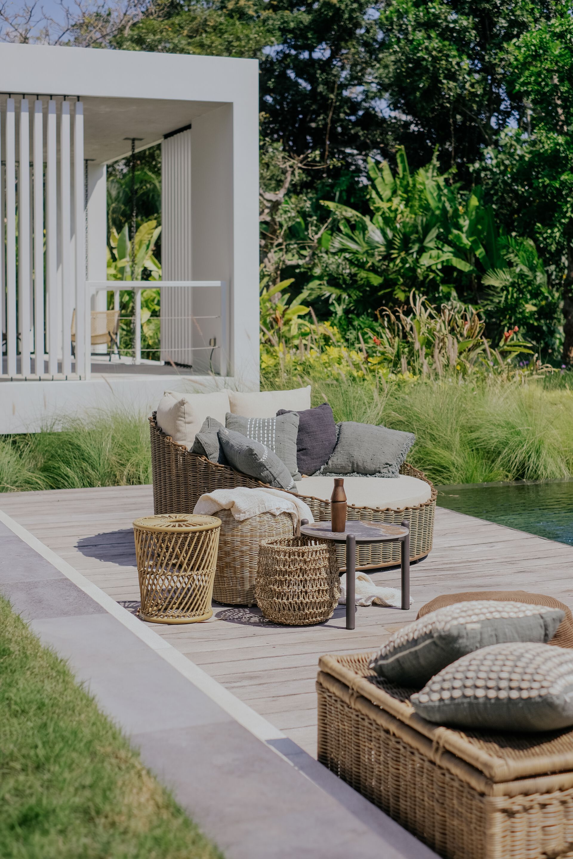 Алюминиевый круглый садовый столик cbdesign Stylo ARCH-00030116 - Вид №9