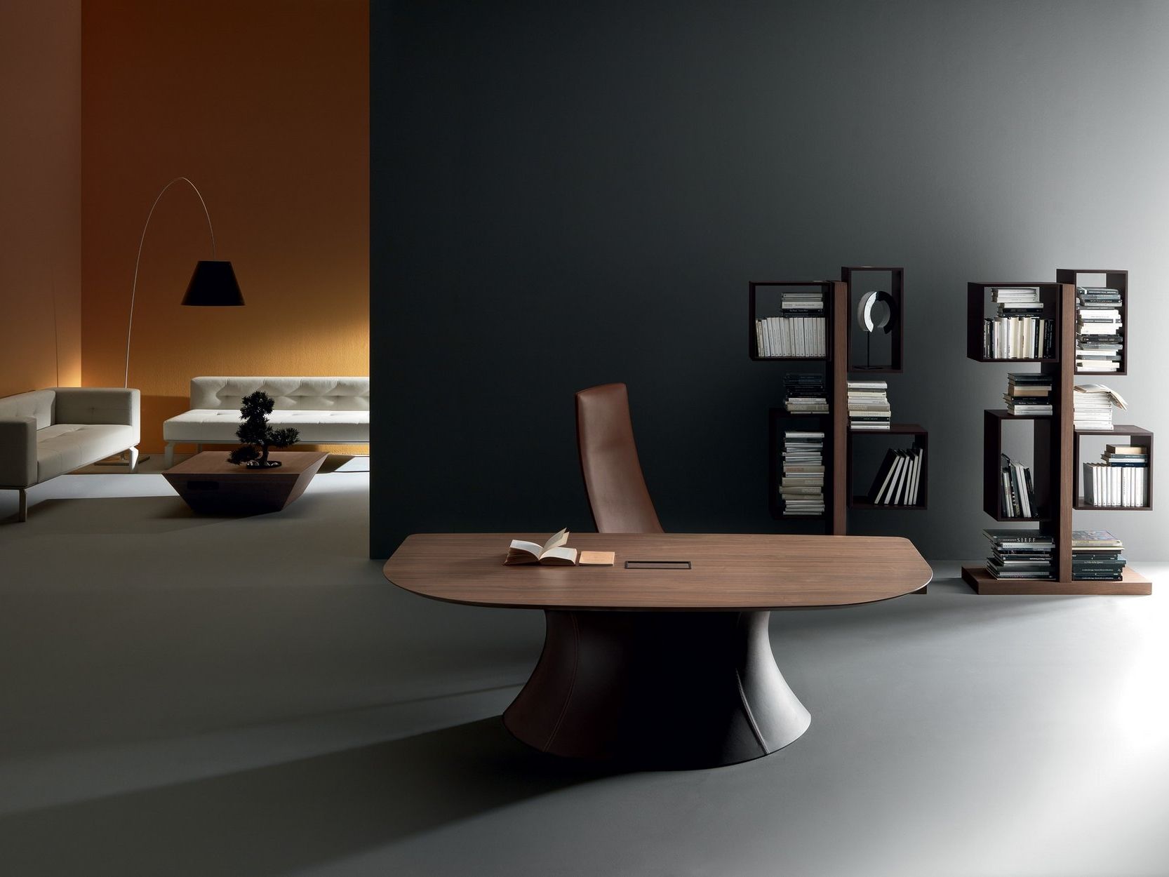 Деревянный исполнительный стол Martex ARCH-00137915