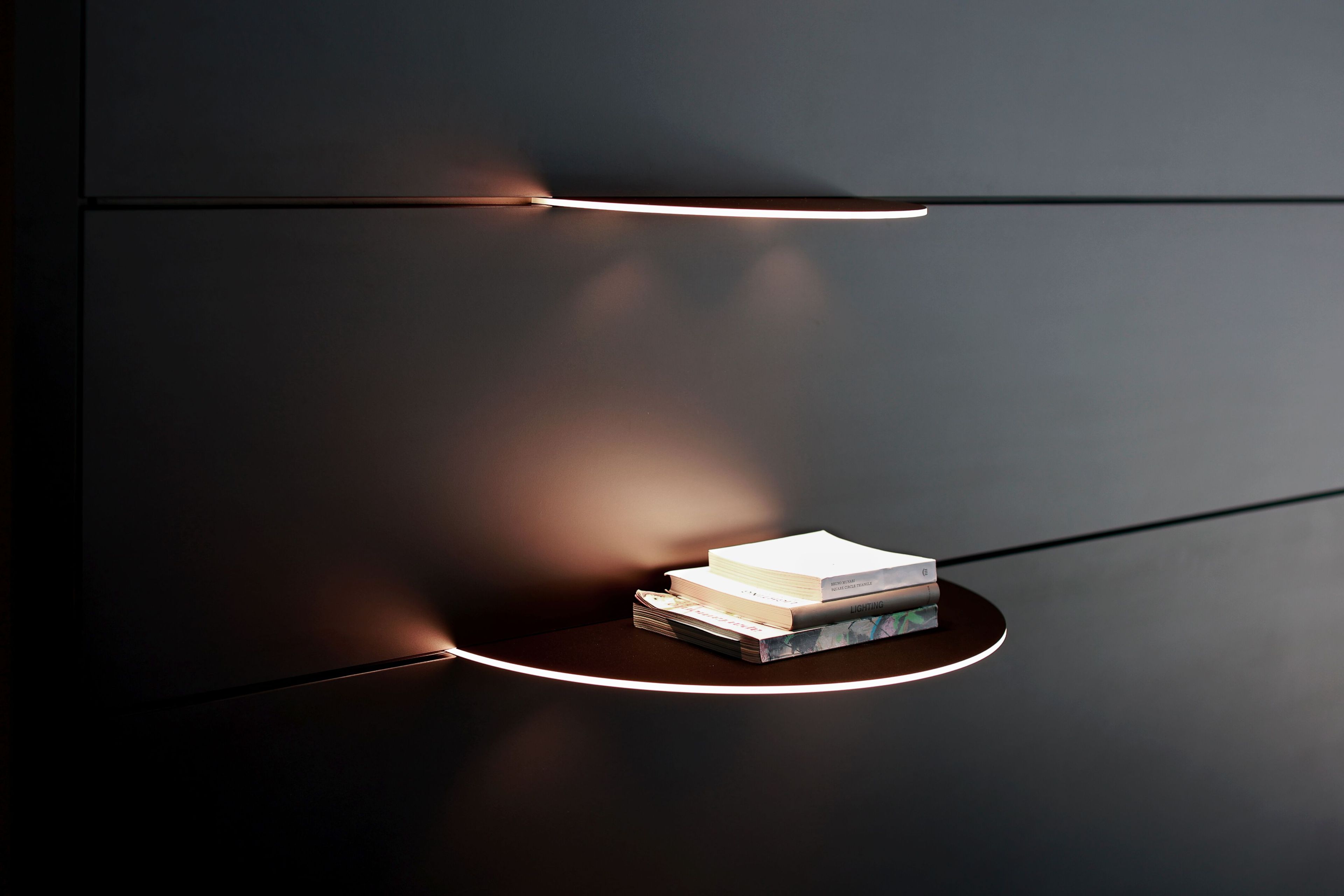 Алюминиевая полка со встроенным освещением Ambright SPARKSHELF ARCH-00103312 - Вид №14