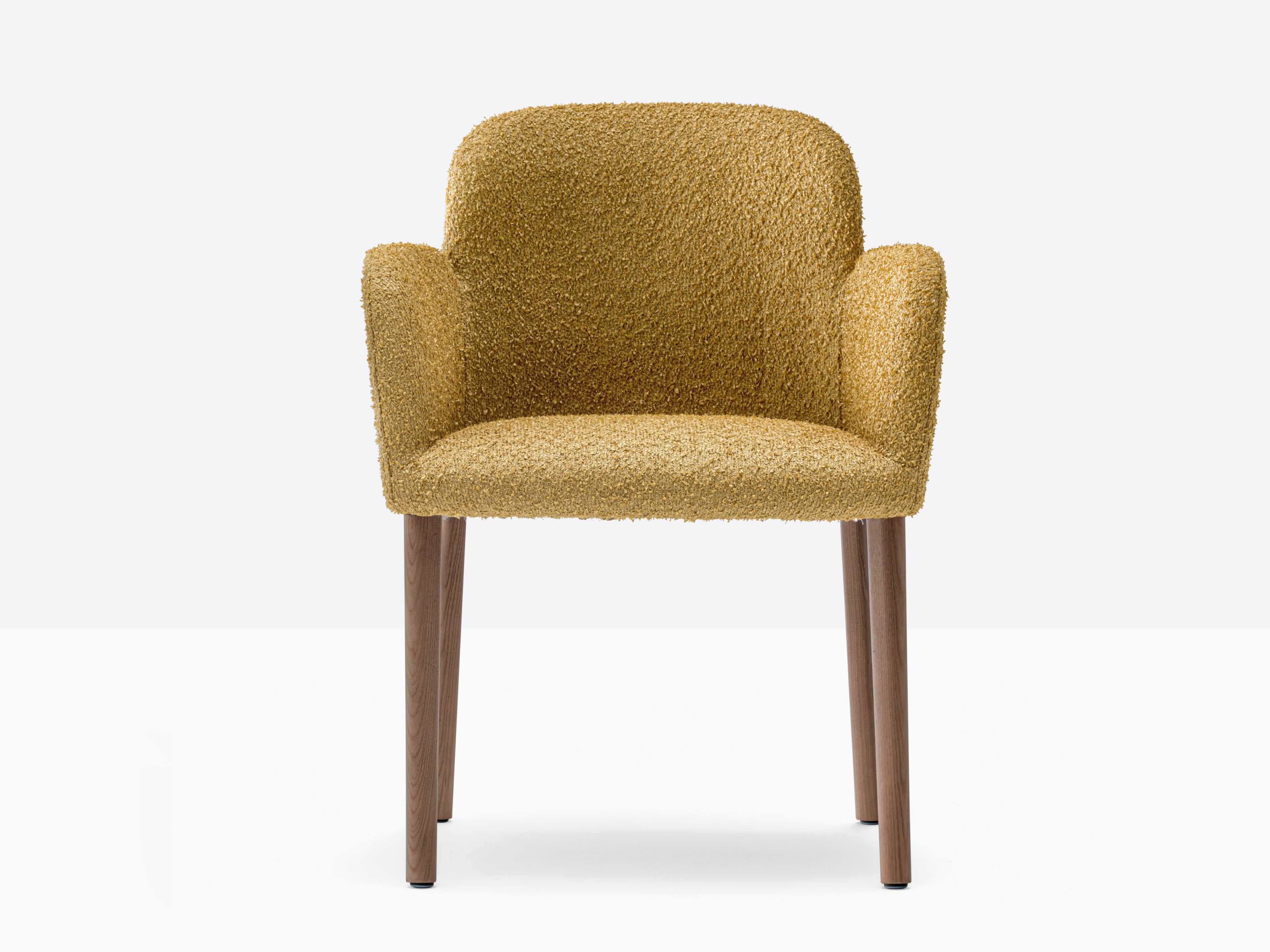 Тканевое кресло с подлокотниками Pedrali OPALE 3785 ARCH-00130852