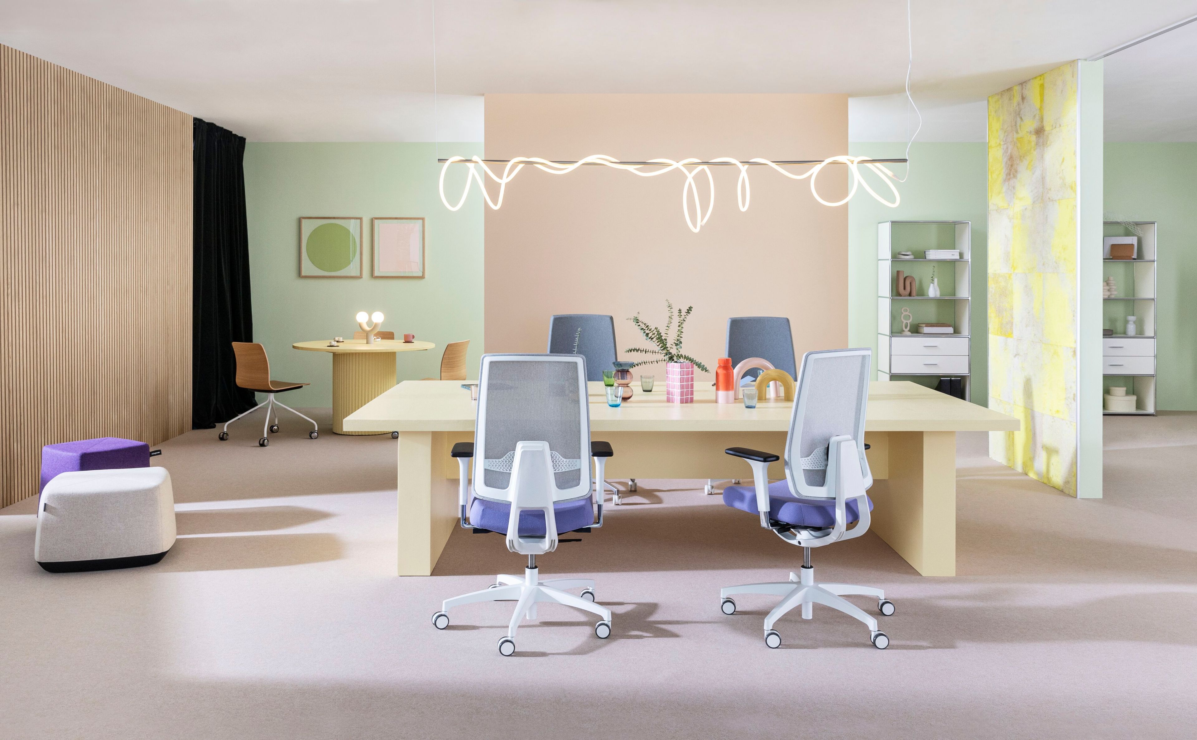 Офисное кресло с регулируемой высотой и высокой спинкой Dauphin Indeed Automatic ARCH-00150253 - Вид №1