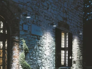 Goccia Illuminazione Регулируемый настенный светильник для улицы из алюминия Strike