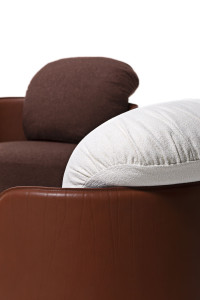 Тканевое кресло