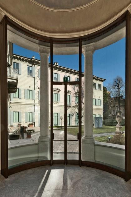 Capoferri Serramenti Распашная дверь с термическим разделением из металла sun-id-1469985 - Вид №12