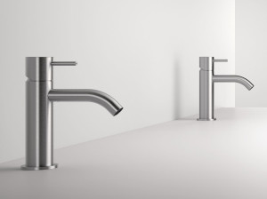 Однорычажный смеситель для раковины из нержавеющей стали