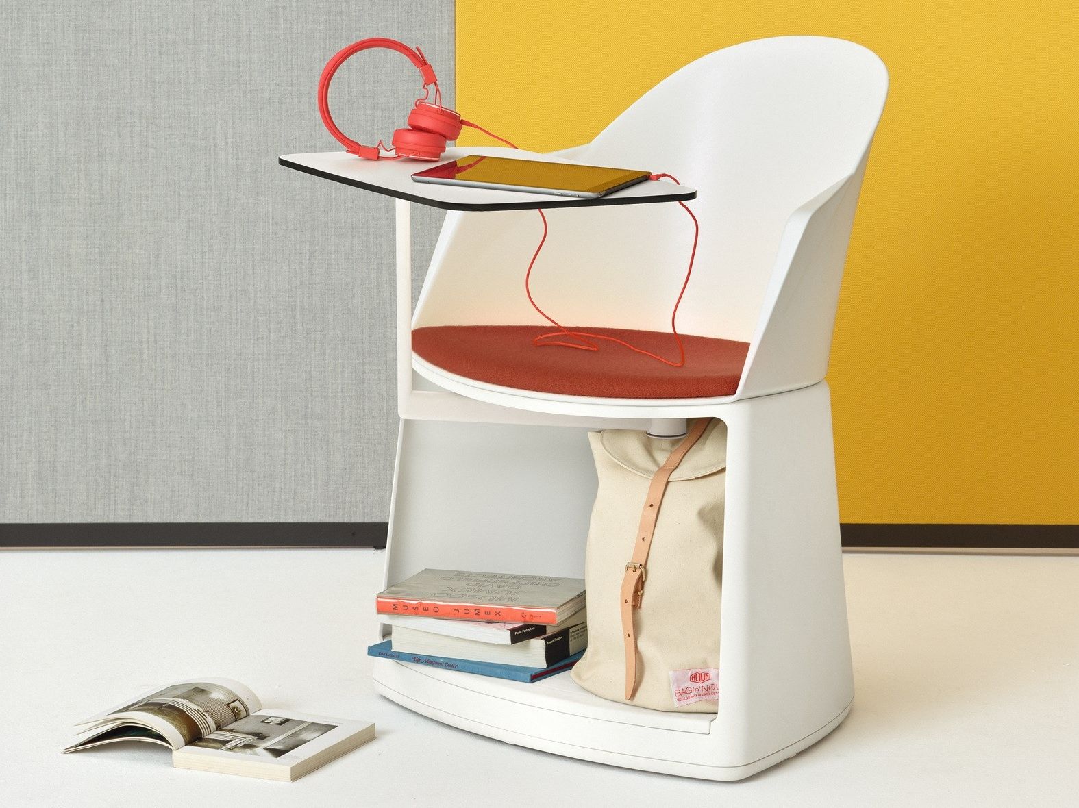 Кресло с подлокотниками с отсеком для хранения на колесах Arper Cila Go ARCH-00047892