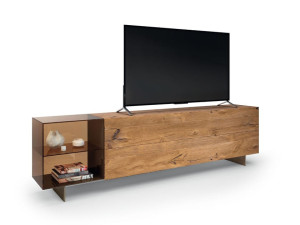 Деревянный шкаф для телевизора с ящиками