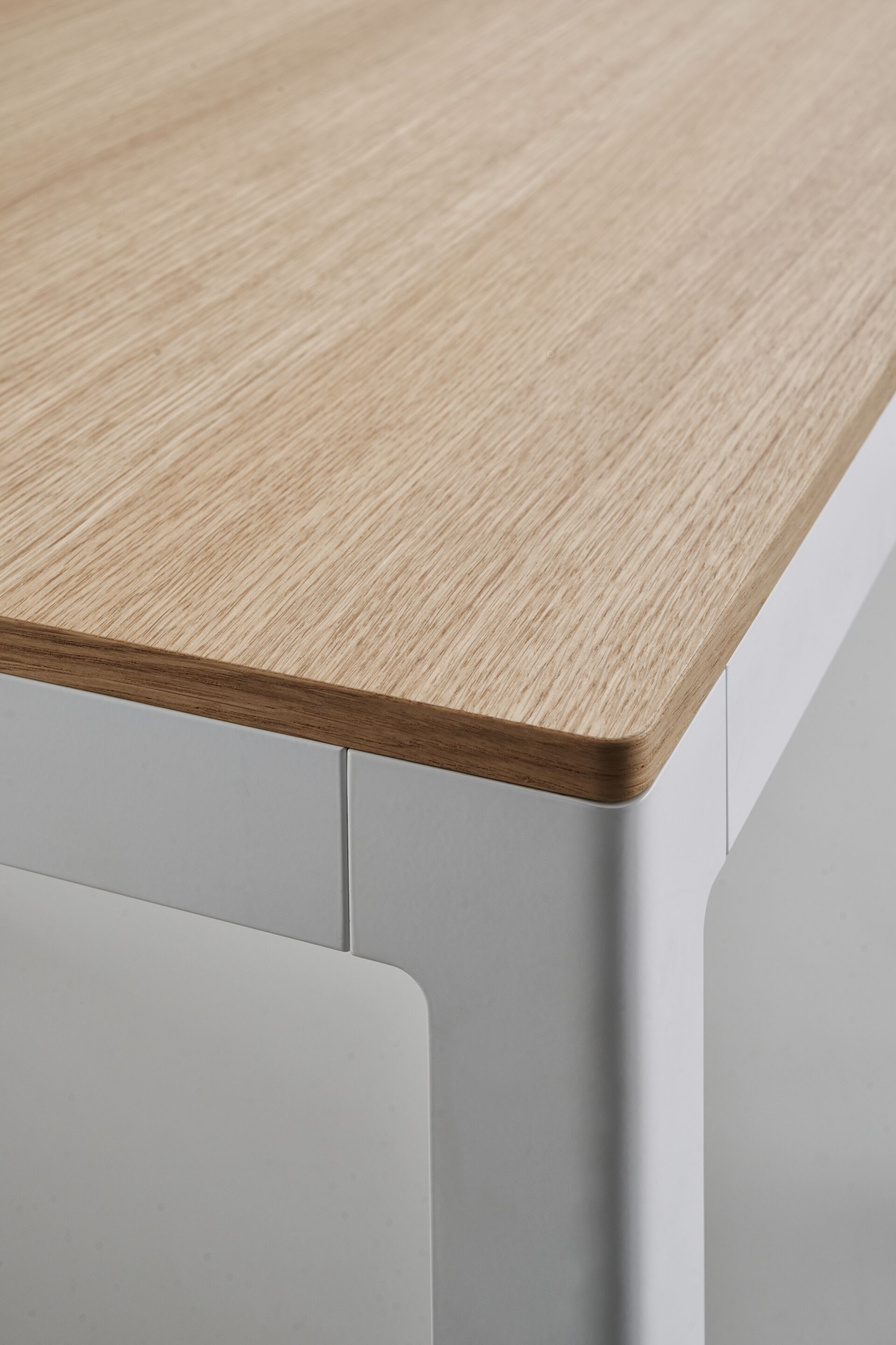 Алюминиевый стол с деревянной столешницей isOnAir Bertoncini ARCH-00100504 - Вид №3