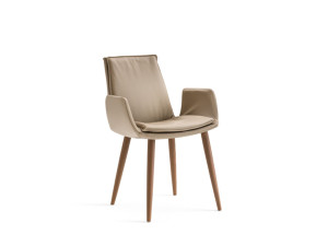 Кожаный мягкий стул с подлокотниками