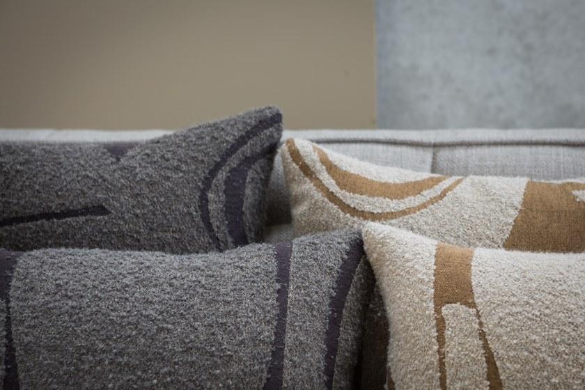 Ethnicraft Прямоугольная подушка из ткани Refined layers 21032/21033 - Вид №13