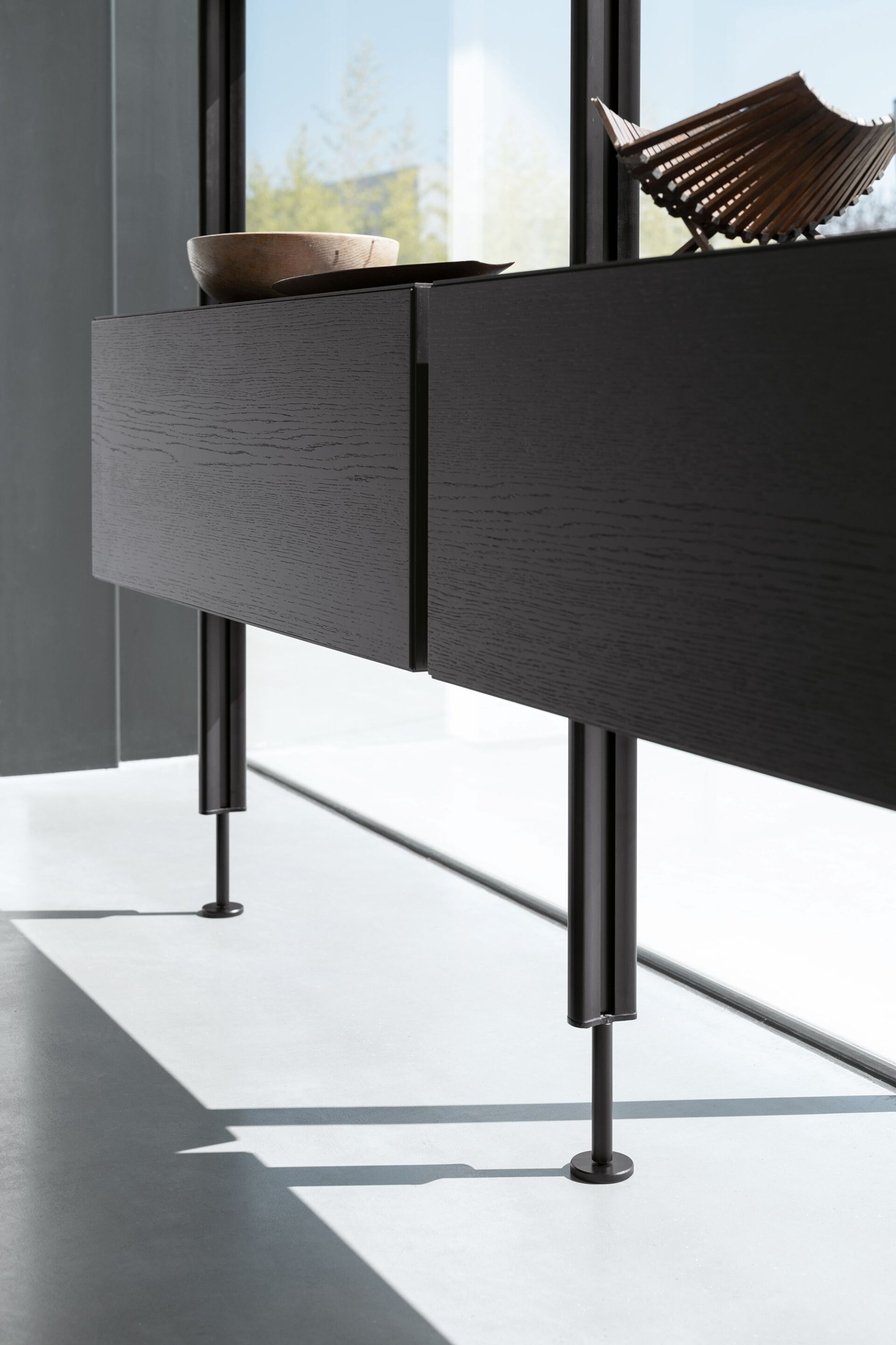 Книжный шкаф с креплением пол-потолок Kristalia Avenue ARCH-00081694 - Вид №2