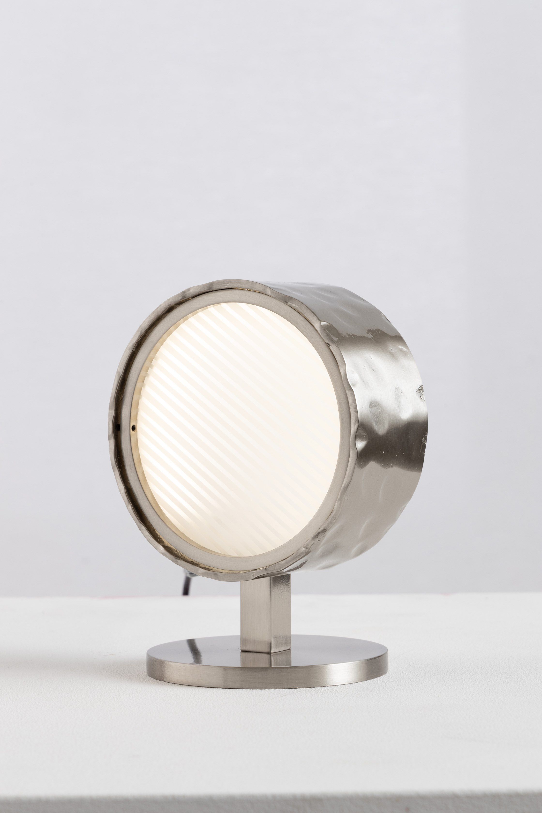 Металлическая светодиодная настольная лампа STILLUX Limelight ARCH-00069353 - Вид №1