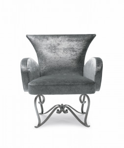 Стул  RIVATELIER POLTRONA CON GAMBE IN METALLO