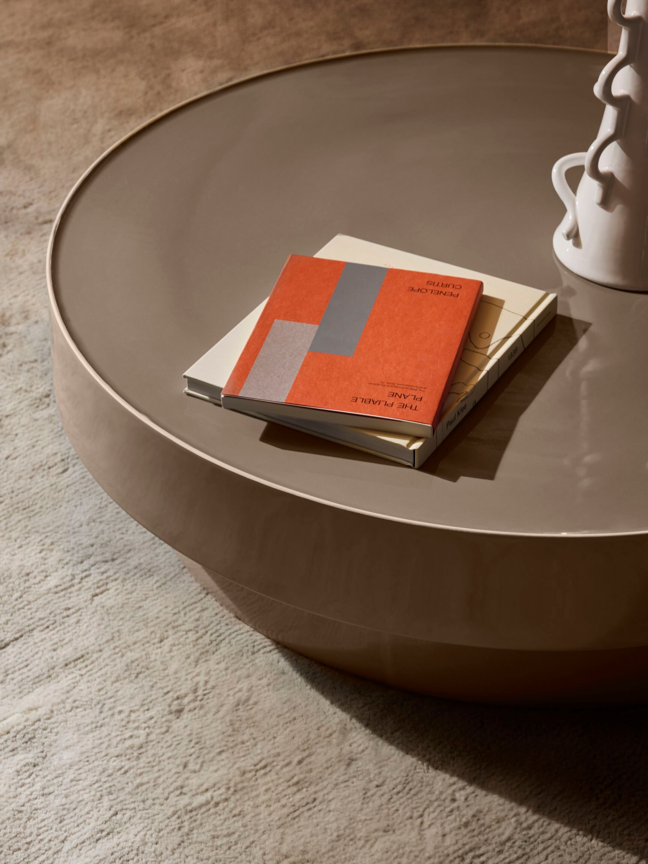 Низкий журнальный столик из керамогранита Zanotta TA.BA.CE ARCH-00020714 - Вид №5