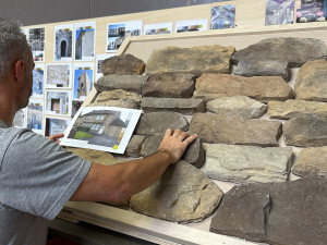 Искусственный каменный элемент для фасада