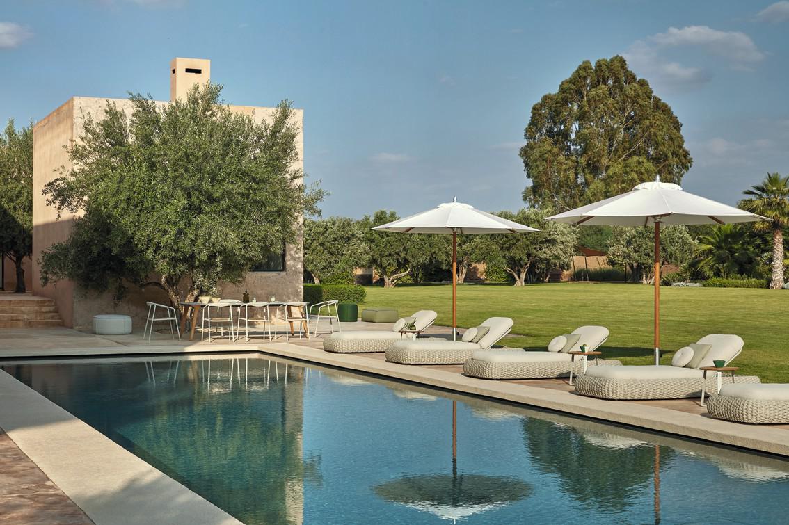 MNST978 Обеденный стол teak ⌀80см Manutti Torsa - Вид №30