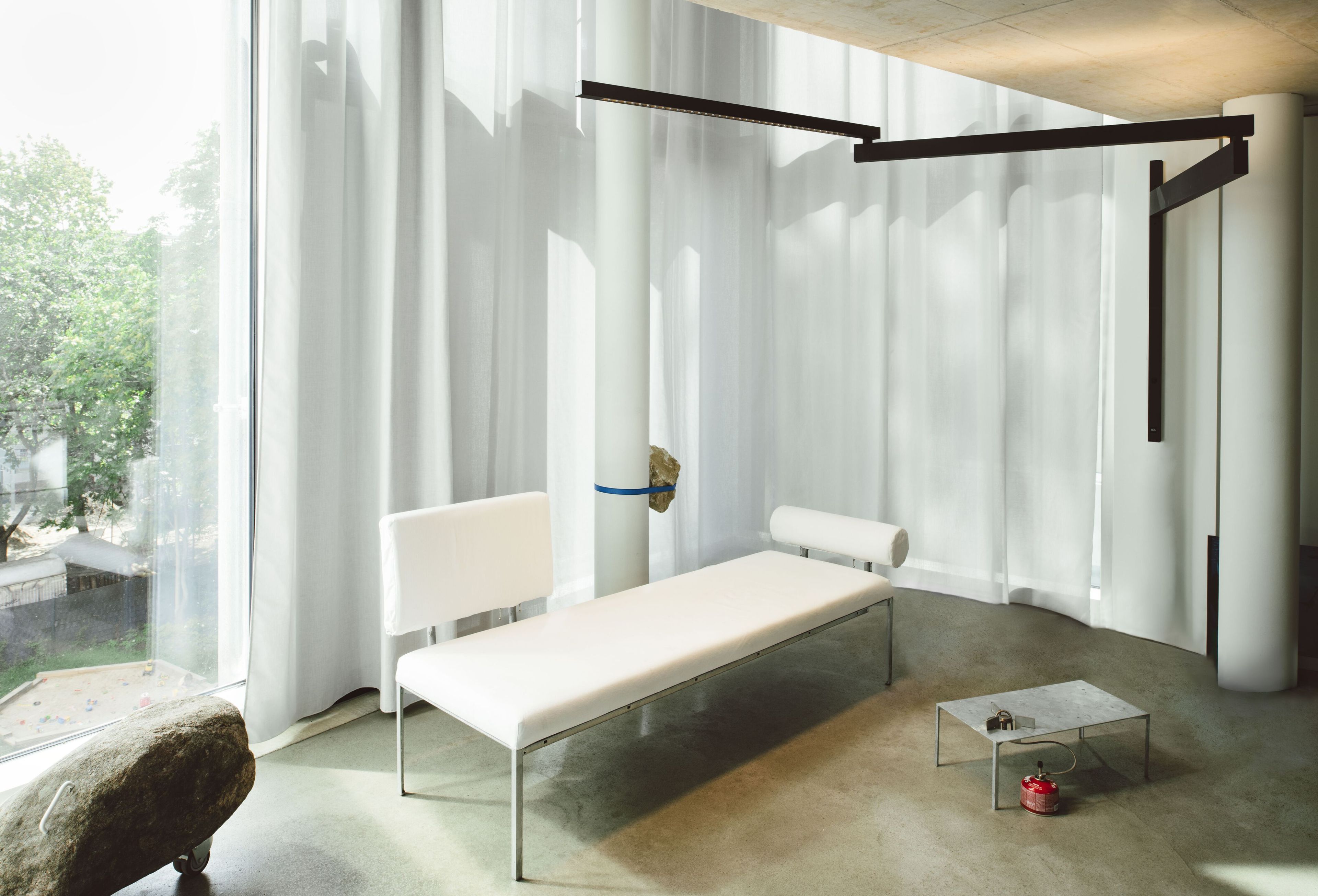 Регулируемый светодиодный настенный светильник Flos BLACK FLAG PRO ARCH-00114938 - Вид №5