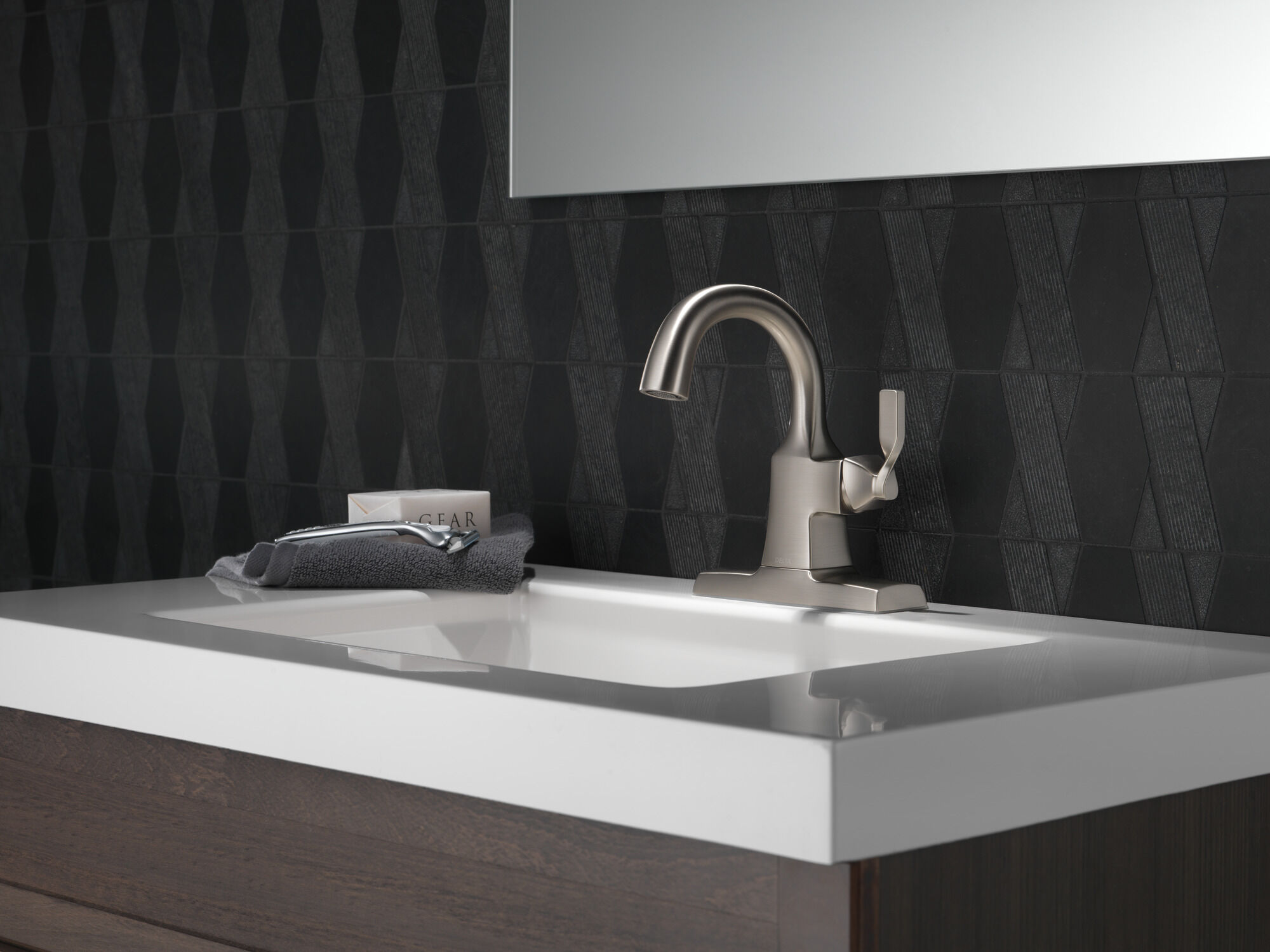 15766LF-SP Смеситель для ванной с одной ручкой Delta Faucet Delta Матовый никель Spotshield - Вид №3