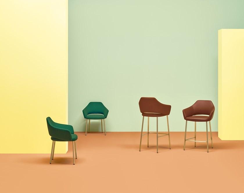 Pedrali Мягкое кожаное кресло с подлокотниками Vic 646 - Вид №8