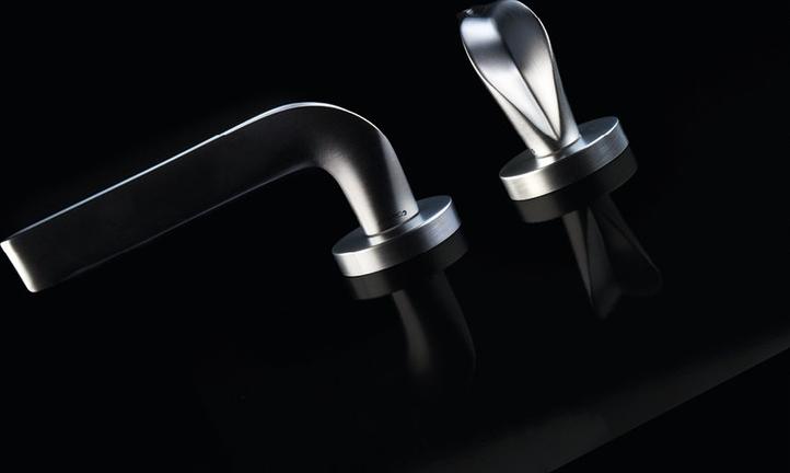 LINEA CALI' Ручка из латуни в современном стиле Spirit sun-id-1446705 - Вид №1