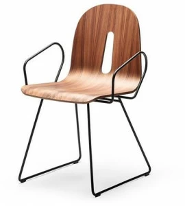 CHAIRS & MORE Стул из орехового дерева с подлокотниками Gotham