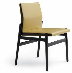 Poliform Мягкое кожаное кресло Ipanema