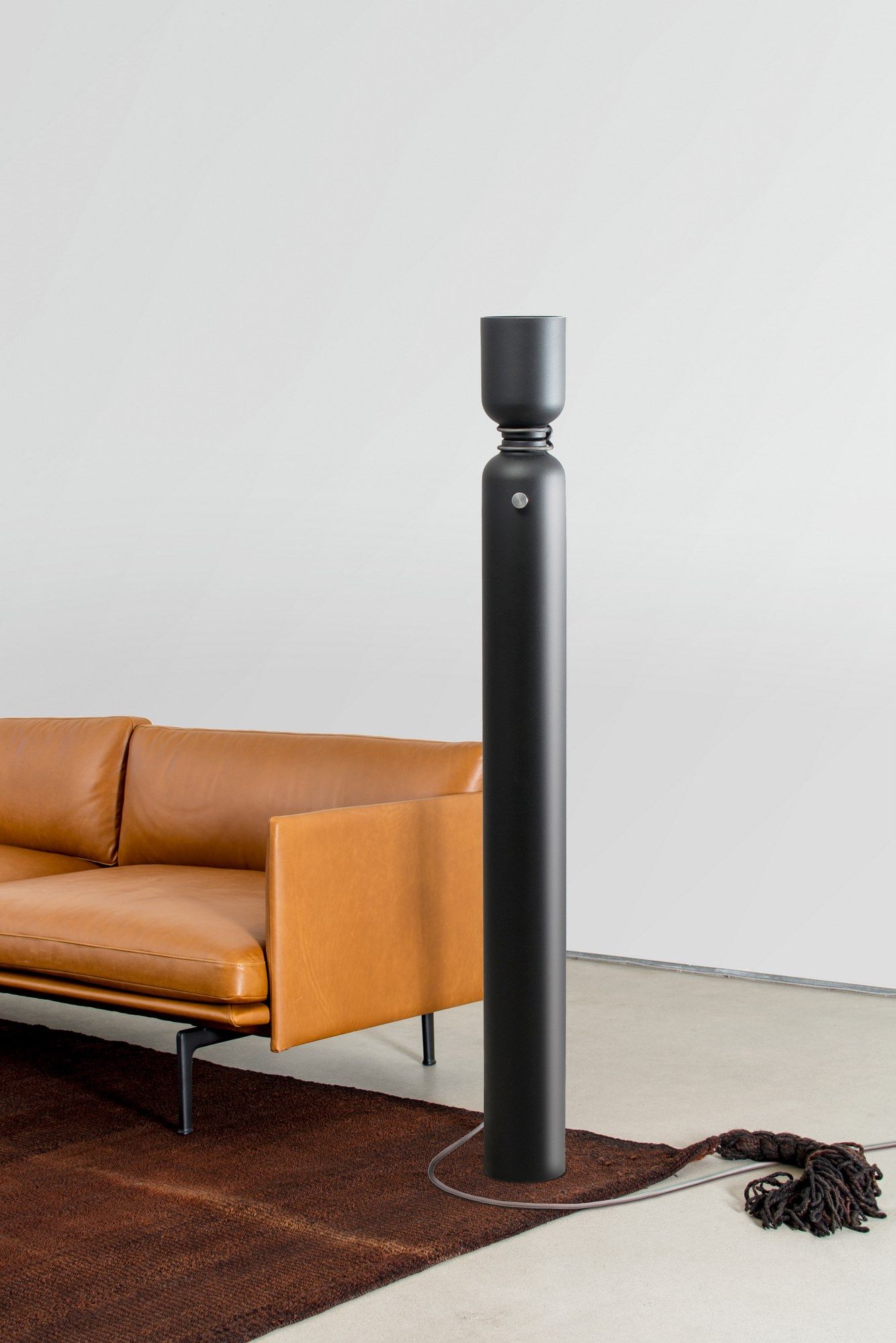 Алюминиевый светодиодный торшер A-N-D Spotlight Volumes ARCH-00070939 - Вид №1