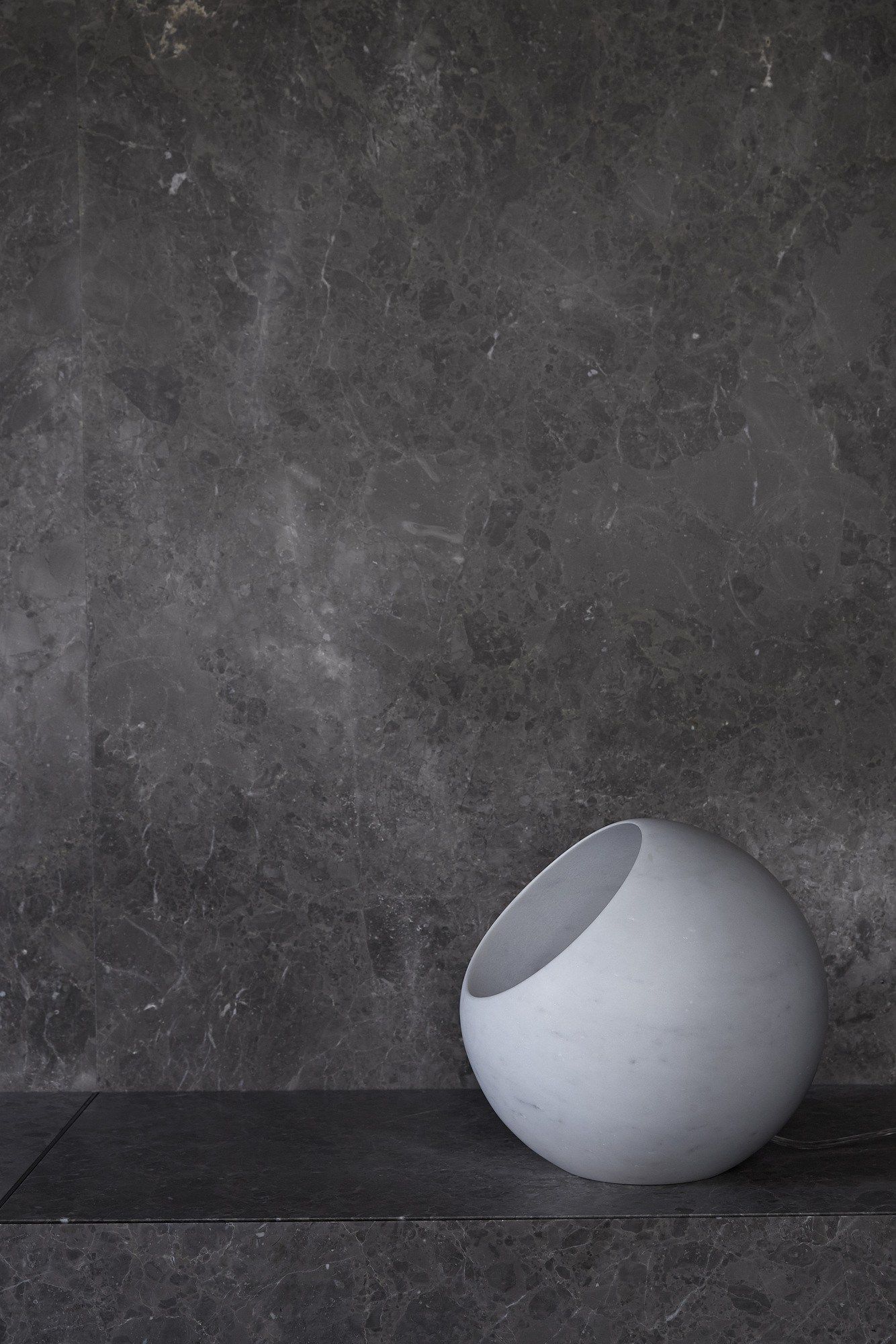 Торшер из каррарского мрамора Salvatori Уран ARCH-00019301