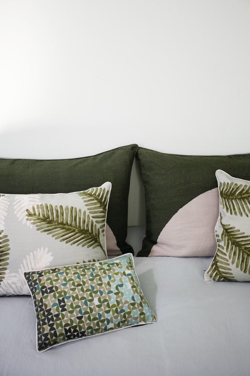 Élitis Прямоугольная подушка из шелка с рисунком sun-id-1395113 - Вид №9