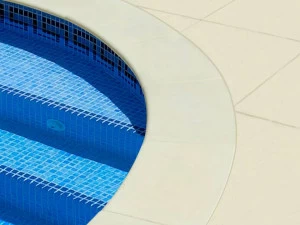 SAS Italia Бетонная кромка бассейна