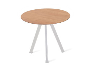 Круглый деревянный стол