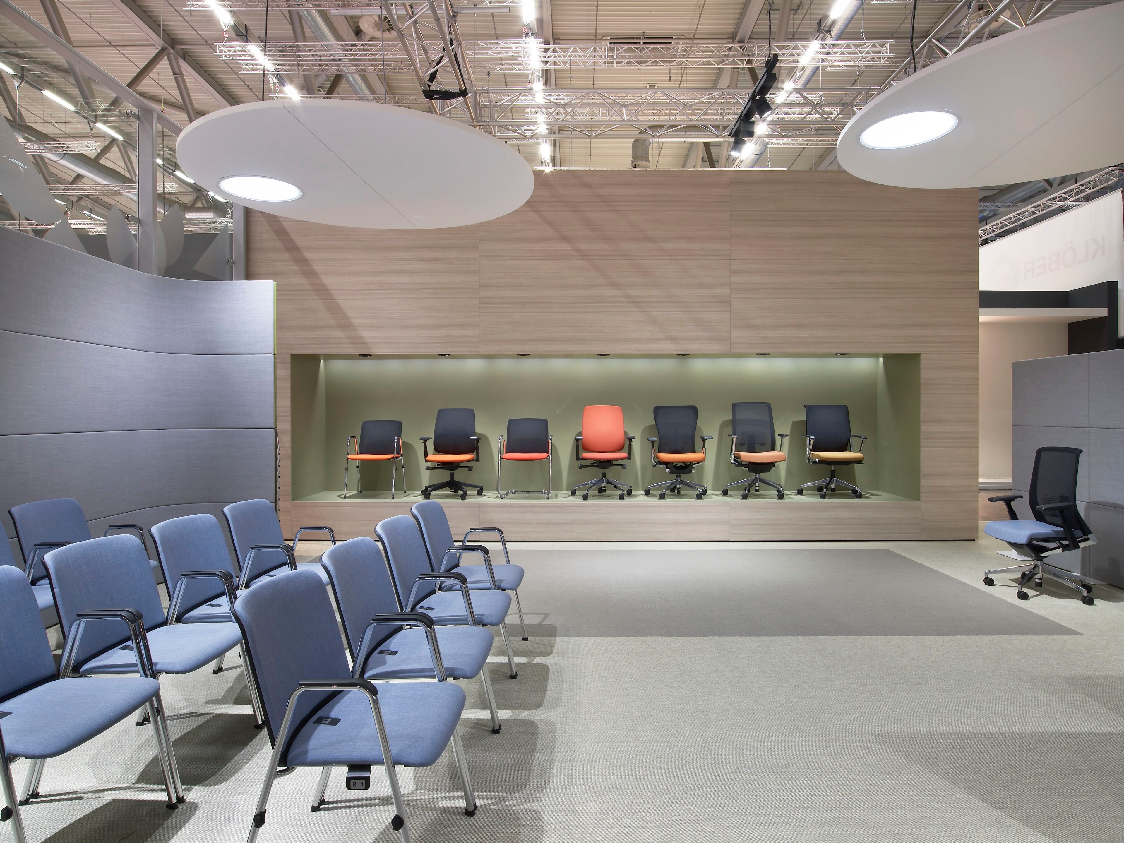 Тканевый стул для конференций с колесами Haworth Lively ARCH-00113354 - Вид №4