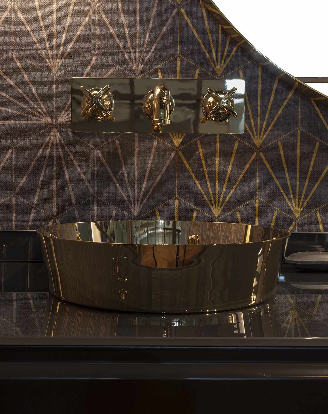 Настенный смеситель для раковины с 3 отверстиями Park Avenue Cross ARCH-00105702 - Вид №2