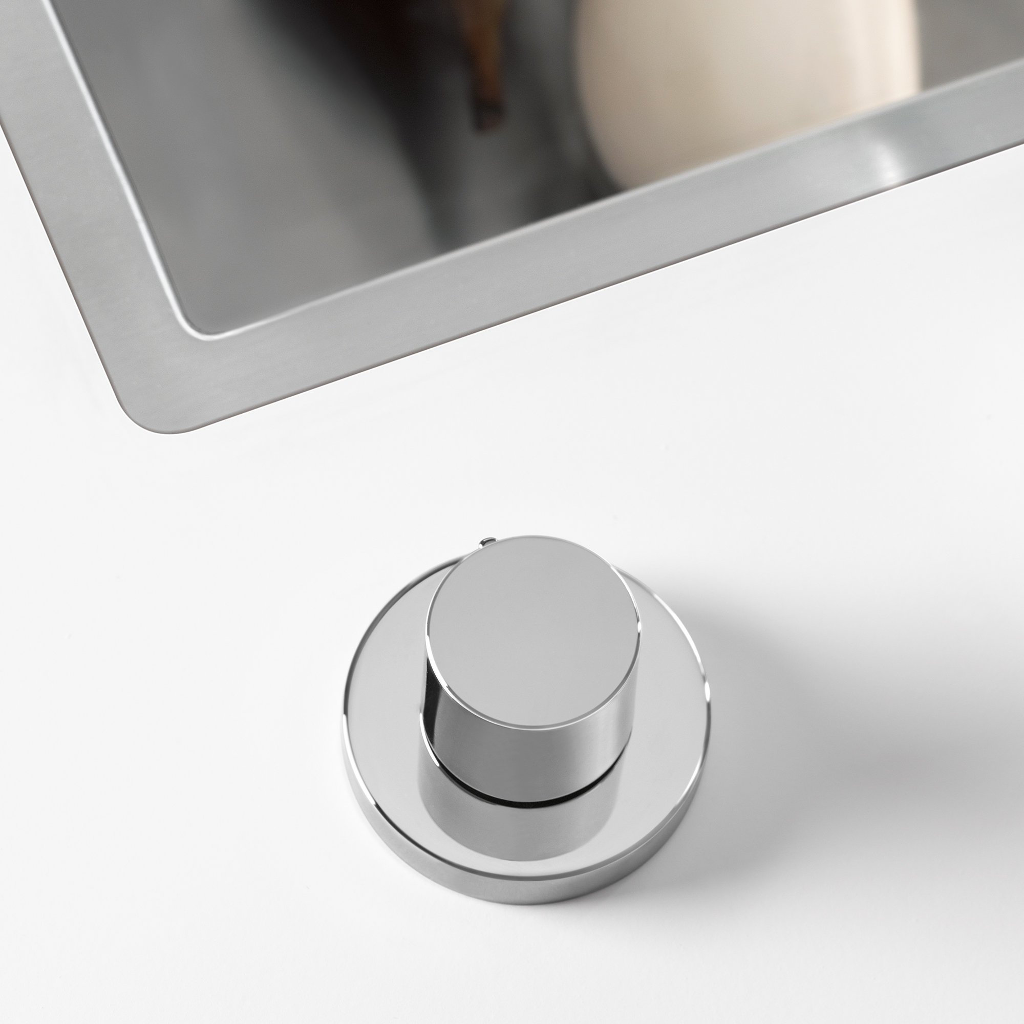 Сетчатый фильтр с ручкой управления - Темный Хром 10710970-19 DornBracht  - Вид №1