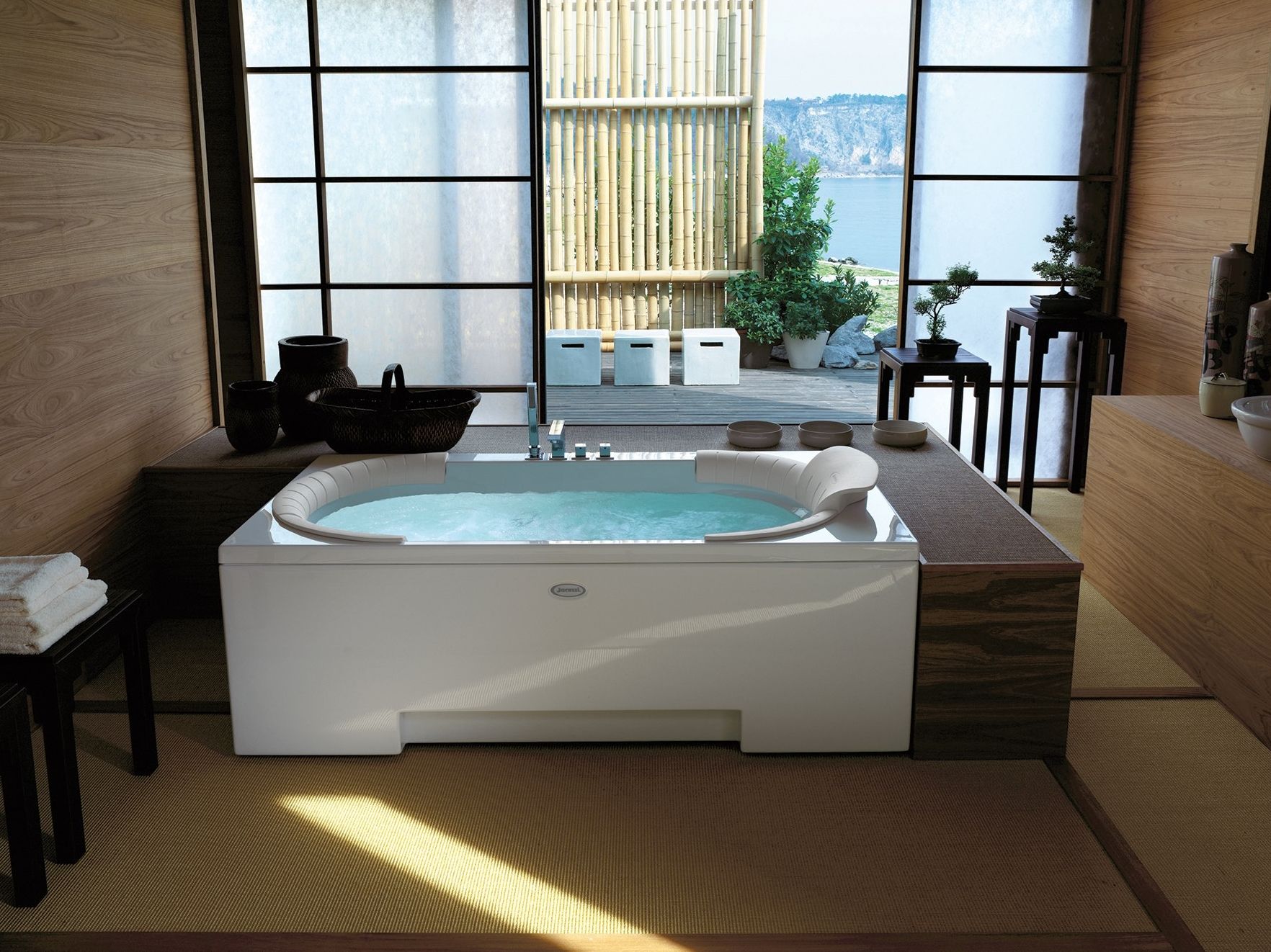Встраиваемая прямоугольная ванна с гидромассажем Jacuzzi® J-Sha ARCH-00077899