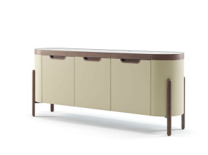 Шкаф с кожаной обивкой и встроенным освещением