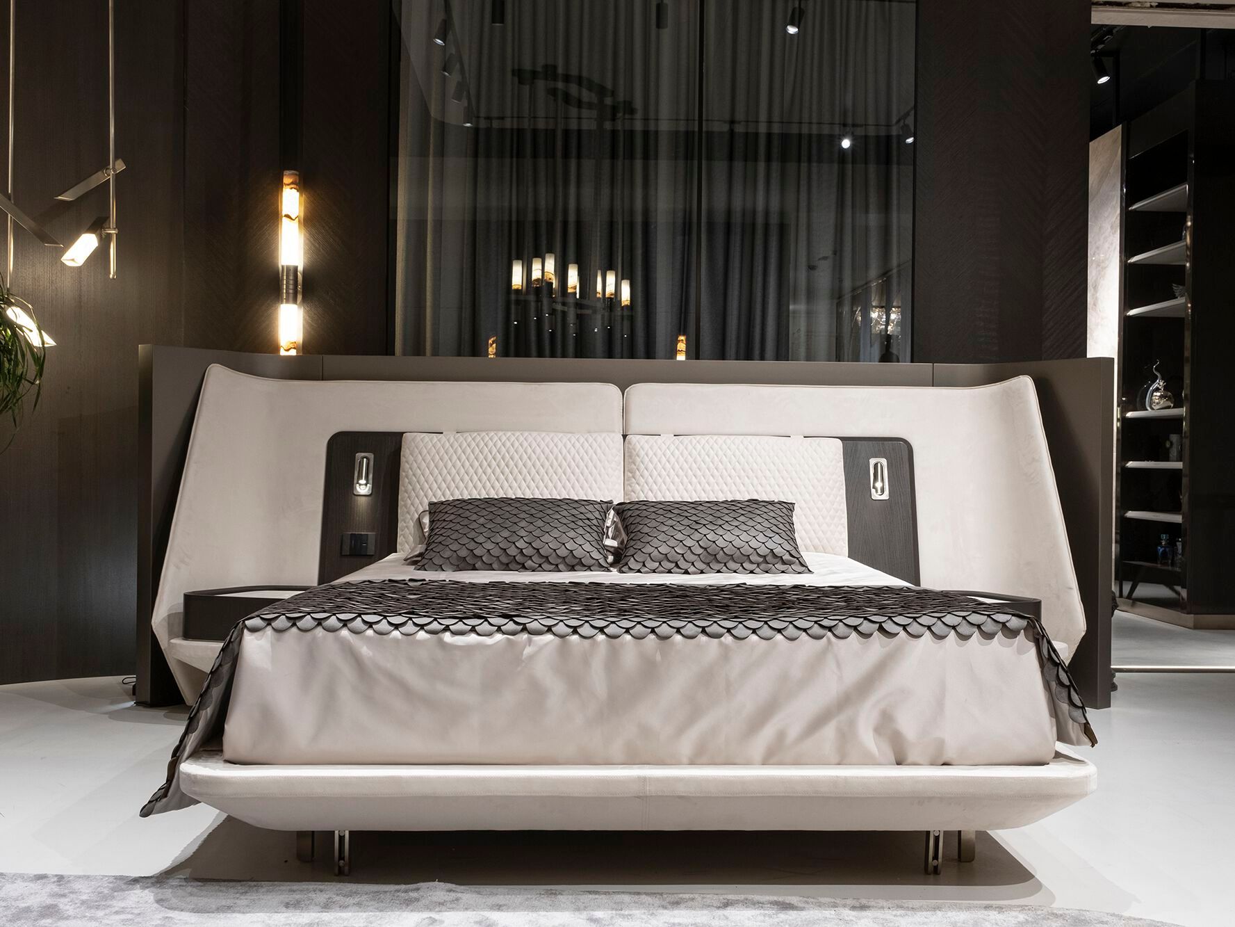 Двуспальная кровать с мягким изголовьем Zebrano Athena ARCH-00100820 - Вид №1