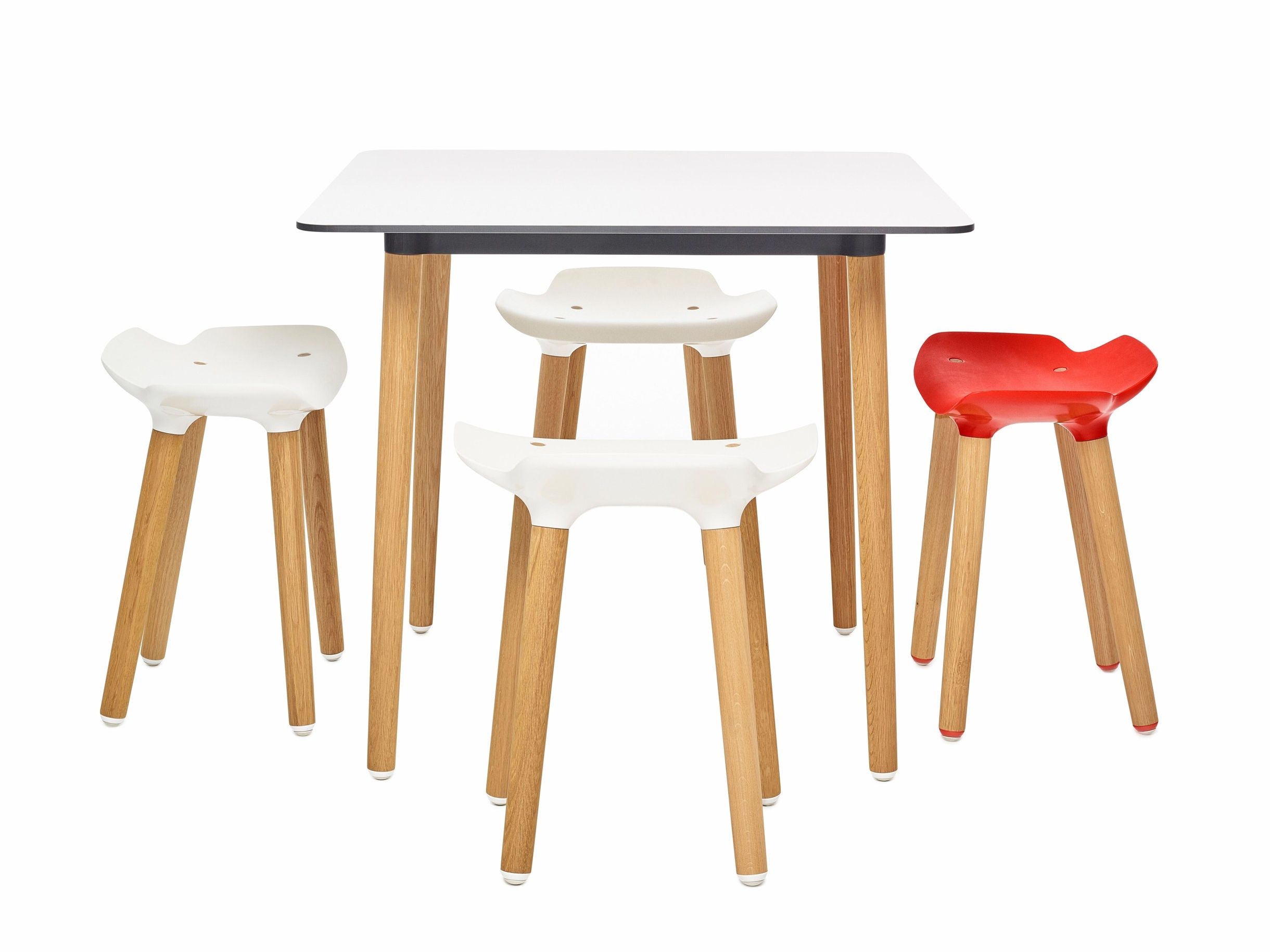 Квадратный стол в HPL Quinze & Milan ARCH-00038645 - Вид №5