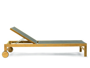 Лежак для сада с колесами