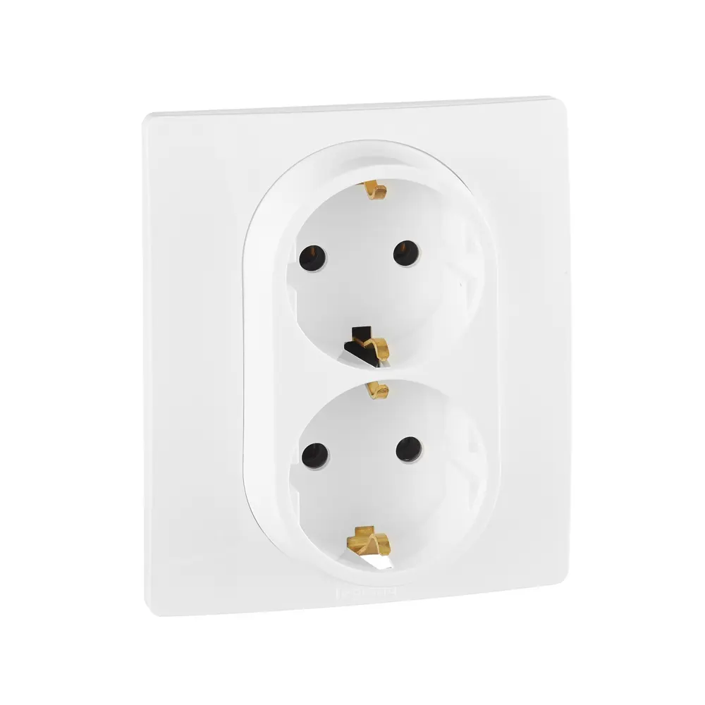 Legrand Etika — двойная розетка с заземлением для скрытого монтажа 17356222 STLM-1367561 - Вид №1