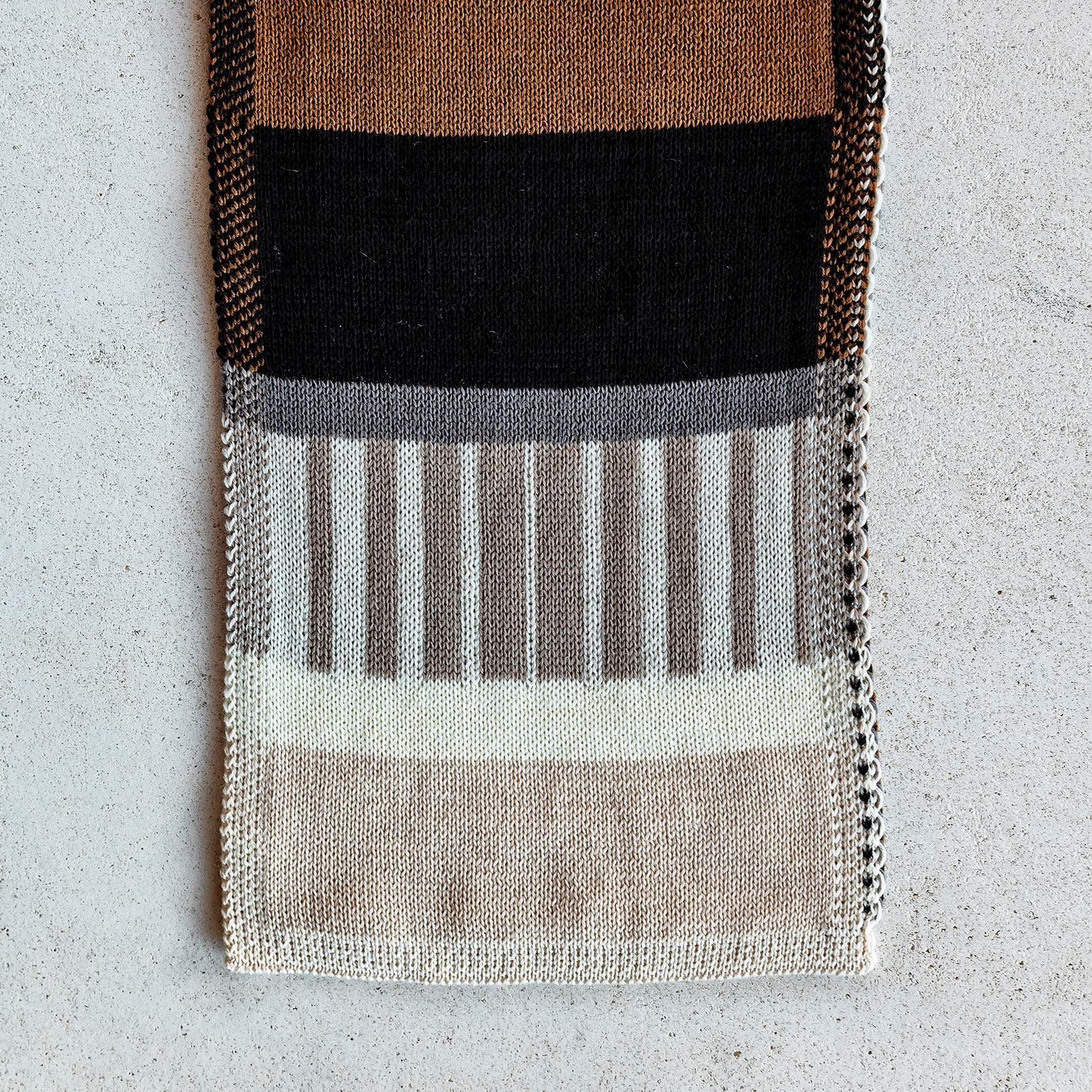 Пуф из мериносовой шерсти Casalis Velden ARCH-00049834 - Вид №7